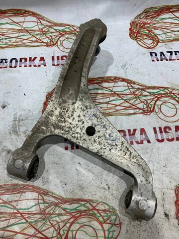 Кулак поворотный правый 555011MA0C NISSAN
