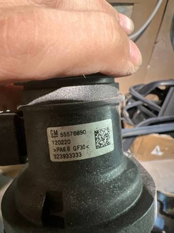 Термостат в корпусе 55576890 GM