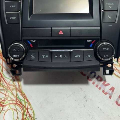 Блок управления печкой 5590006300 TOYOTA