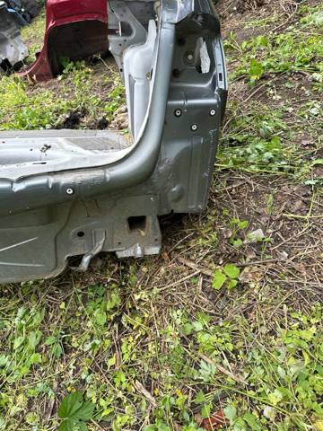 VAG 5C6813301 Панель багажного отсека задняя в наличии Чернигов