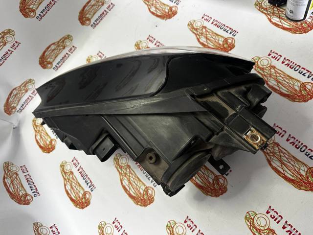 VAG 5GM941006 Правая фара в наличии Винница