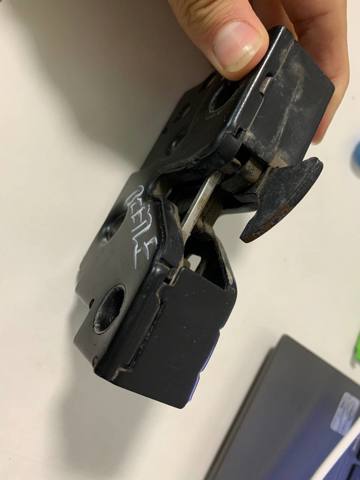5U0823509B VAG Замок капота купить в Полтава