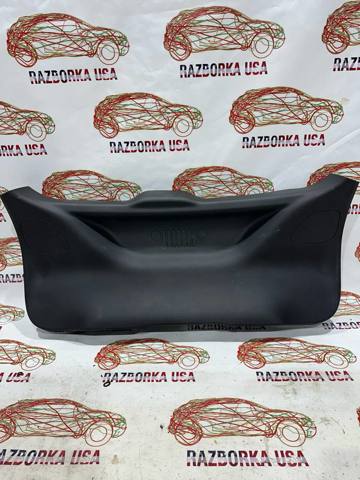 Облицовка багажника пятой двери 5UN06DX9AC CHRYSLER