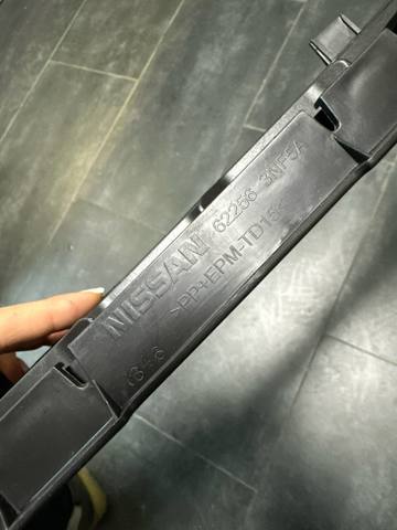 622563NF5A NISSAN Решетка бампера переднего купить в Полтава