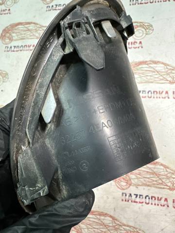 Окантовка противотуманки 622574EA0C NISSAN