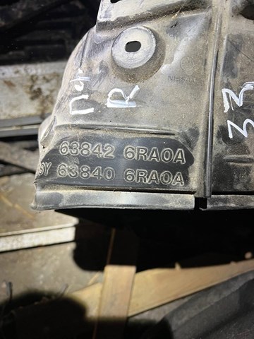Подкрылок крыла переднего правый 638406RA0A NISSAN