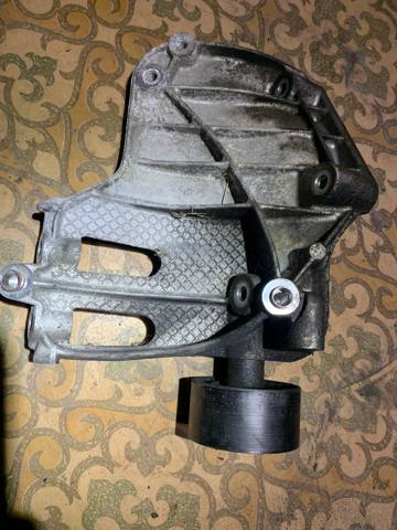 64557585167 BMW Кронштейн компрессора кондиционера купить в Львов