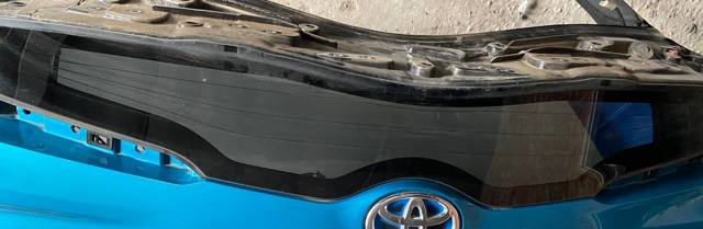 Автомобильное стекло заднее 6480147080 TOYOTA