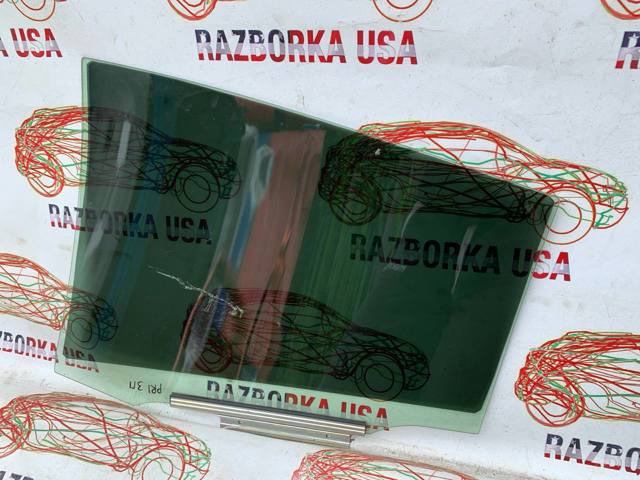 Стекло заднее правое 6811347100 TOYOTA