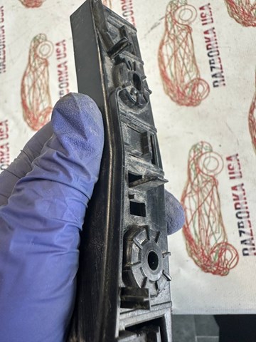 68138375AC CHRYSLER Кронштейн бампера переднего внешний левый купить в Тернополь