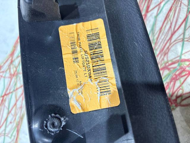 6NL73DX9AB CHRYSLER купить в Львов