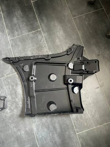 AUTOTECHTEILE 7155140 Кронштейн бампера заднего правый в наличии Николаев