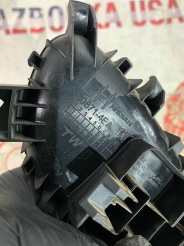 NISSAN 806714EA1A Ручка двери левой внутренняя передняя/задняя в наличии Ирпень
