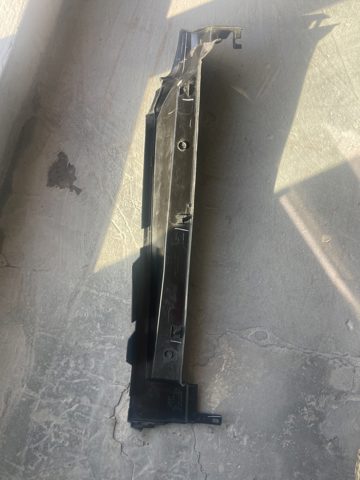 80A821170A VAG Уплотнитель крыла купить в Харьков