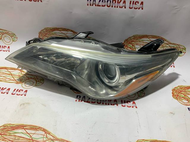 Вставка фары левой 8115006D90 TOYOTA