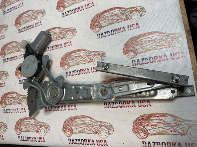 Моторчик стеклоподъемника двери задней, правой 827304BA0A NISSAN