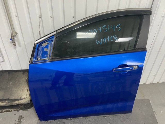 Двери Шевроле Вольт 2