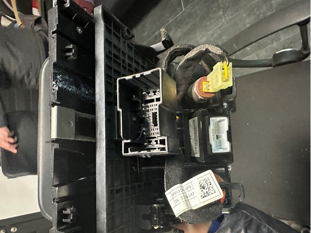 HYUNDAI 84680F2400 в наличии Винница