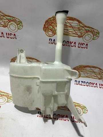 Бачок стеклоомывателя 8531506220 TOYOTA
