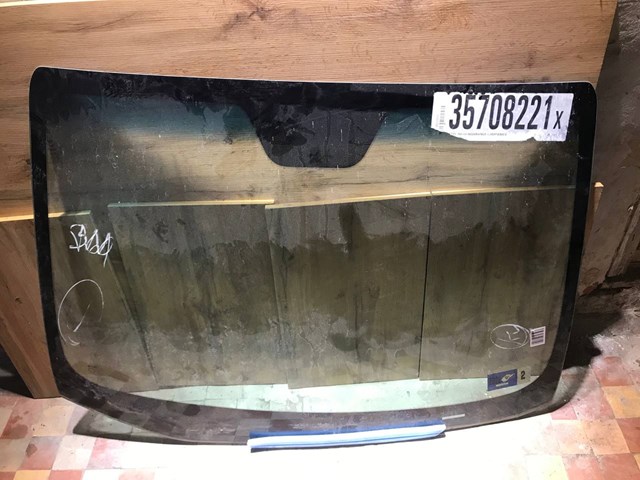 Автостекло 86111A7110 HYUNDAI