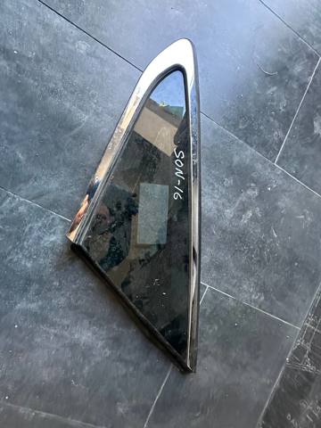 Стекло багажного отсека, правое 87820C2000 HYUNDAI
