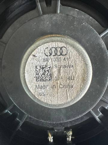 8R0035411 VAG Динамик передней двери купить в Одесса