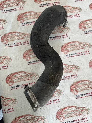 Патрубок дроссельной заслонки 8R0145993 VAG