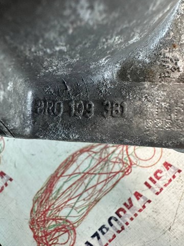 VAG 8R0199381 Правая подушка двигателя в наличии Черновцы