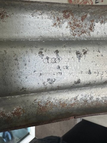 VAG 8R0804813 в наличии Чернигов