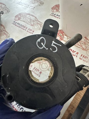 8T0941700B VAG Фара противотуманная правая купить в Ирпень