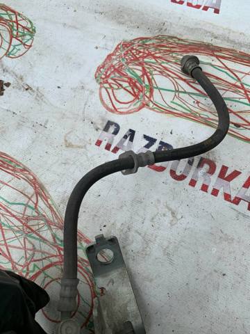 Гибкая тормозная трубка задняя 9094702H48 TOYOTA