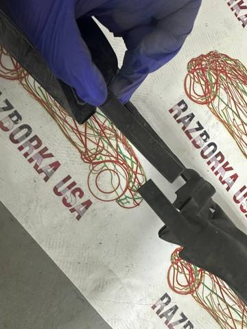 91165SG000 Кронштейн решетки радиатора купить Украина