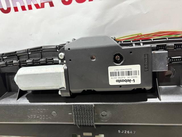 NISSAN 912104GA1A Крышка люка крыши в наличии Запорожье
