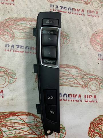 Блок кнопок центральной консоли 9202948 BMW