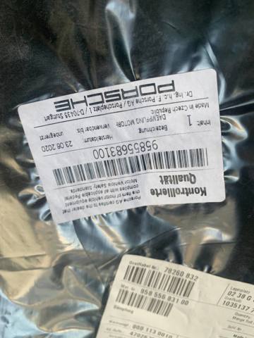 PORSCHE 95855683100 Шумоизоляция капота в наличии Чернигов