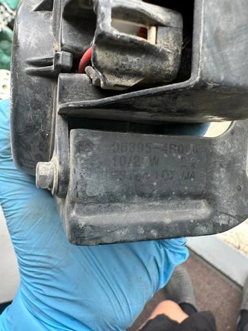 963954R000 HYUNDAI купить в Львов