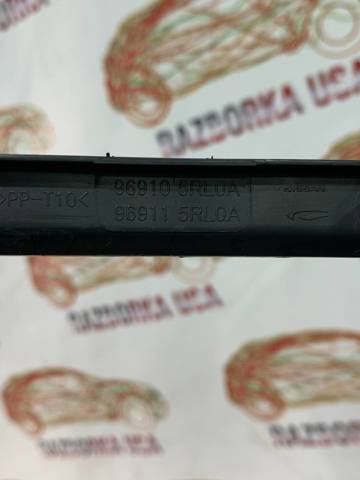 969105RL0A NISSAN Консоль панели управления центральная купить в Ирпень