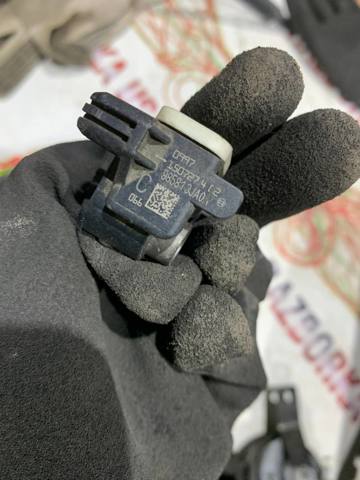 985813JA0A NISSAN Датчик удара купить в Чернигов