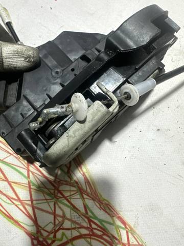AE8Z5421813F FORD Замок двери передней левой купить в Сумы