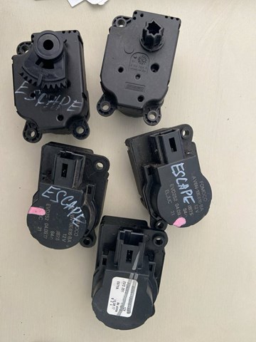 FORD AV6N19E616BA Привод заслонки печки в наличии Полтава