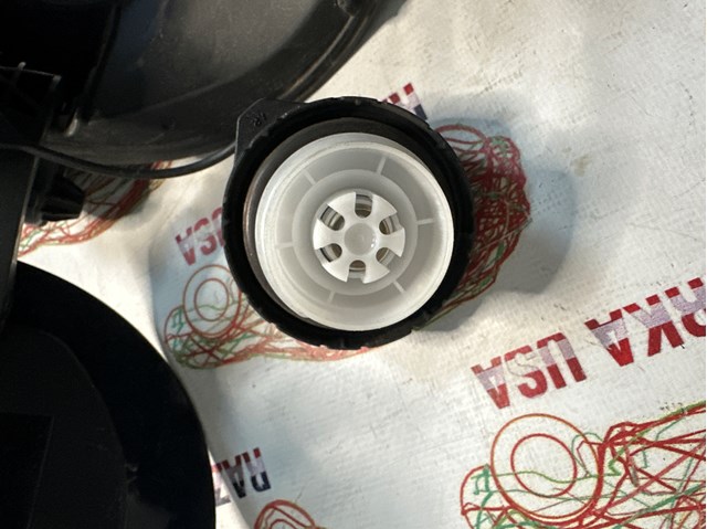 BCKA42250 MAZDA Крышка бензобака купить в Тернополь