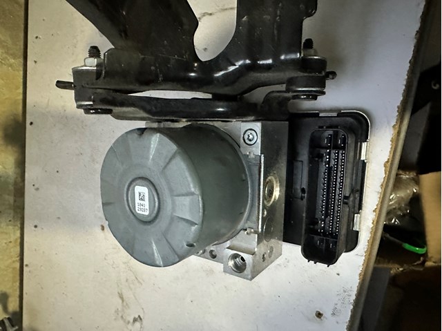 MAZDA BCKA437A0B в наличии Киев