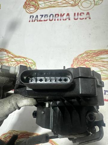 FORD BE8Z5421812B Замок двери передней правой в наличии Ирпень