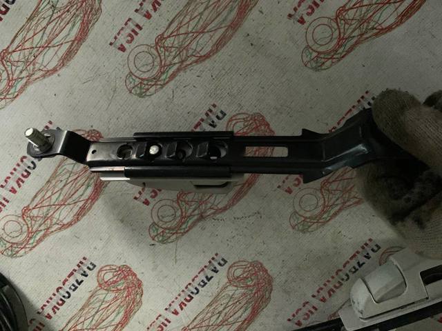 MAZDA BJS75796075 в наличии Одесса