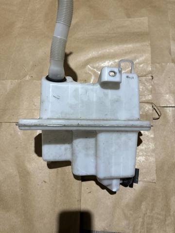 BJT667481 MAZDA Бачок омывателя стекла купить в Сумы