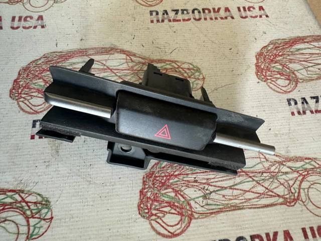 Кнопка аварийного сигнала DA6A664H0 MAZDA