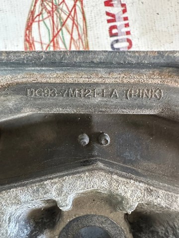 DG937M121 Подушка (опора) двигателя левая верхняя купить Ирпень