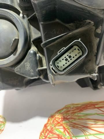 DS7313W029CD FORD Правая фара купить в Черновцы
