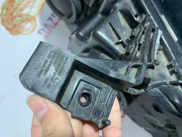 DS7313W029CD Фара правая купить Чернигов