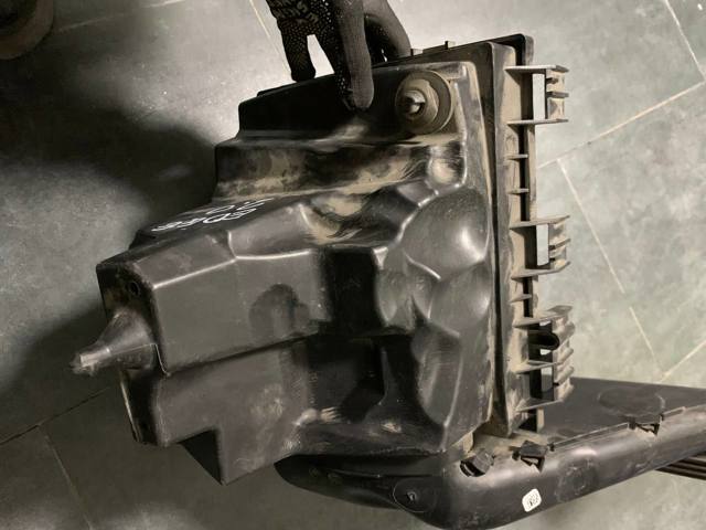 DS739A612AC FORD Корпус фильтра купить в Харьков